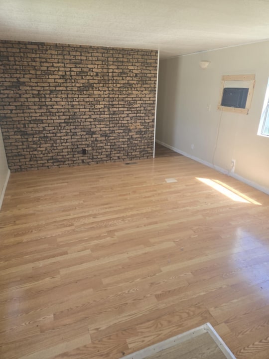 114 Hemlock Dr in Marysville, OH - Building Photo
