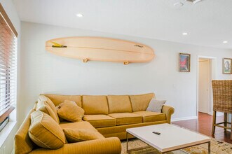 1678 Park St in North Palm Beach, FL - Foto de edificio - Building Photo
