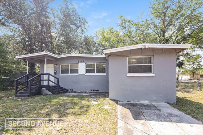 property at 4144 Katanga Dr N