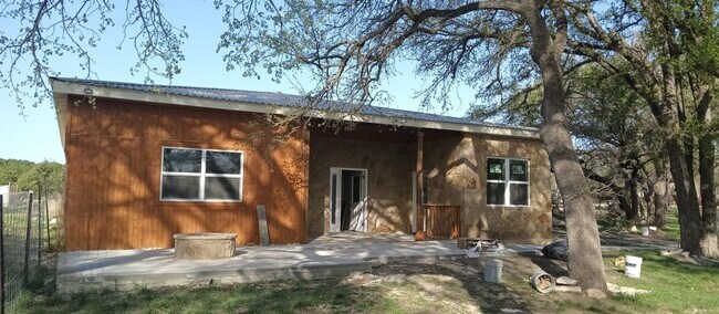 property at 305 Remuda Dr