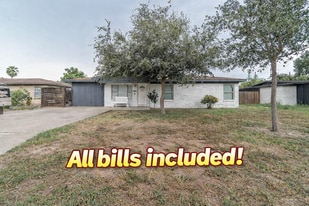 720 Westway Ave in McAllen, TX - Building Photo