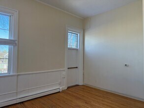 34 Spring St in Saco, ME - Building Photo - Building Photo