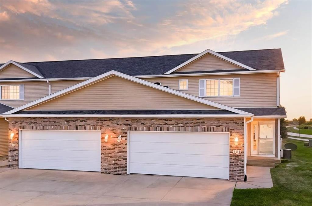 113 Alydar Dr in North Liberty, IA - Building Photo