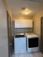812 Angel Star Ln in Las Vegas, NV - Building Photo - Building Photo