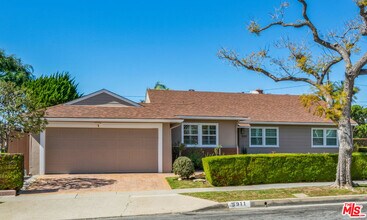 5911 S Corning Ave in Los Angeles, CA - Building Photo - Building Photo