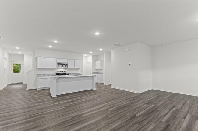 325 Spaight Acrs Wy in Wake Forest, NC - Foto de edificio - Building Photo