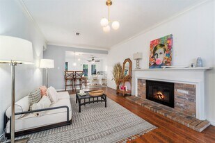 13231 Harpers Bridge Dr in Houston, TX - Building Photo