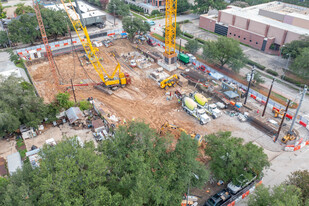 X Houston in Houston, TX - Foto de edificio - Building Photo