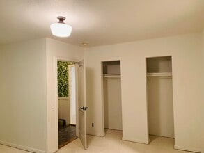 605 W Neil Armstrong Pl in Tishomingo, OK - Building Photo - Building Photo