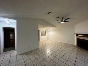 1571 Stone Rd in Tallahassee, FL - Building Photo - Building Photo