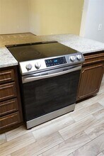 6104 Springwood Dr in Arlington, TX - Building Photo - Building Photo