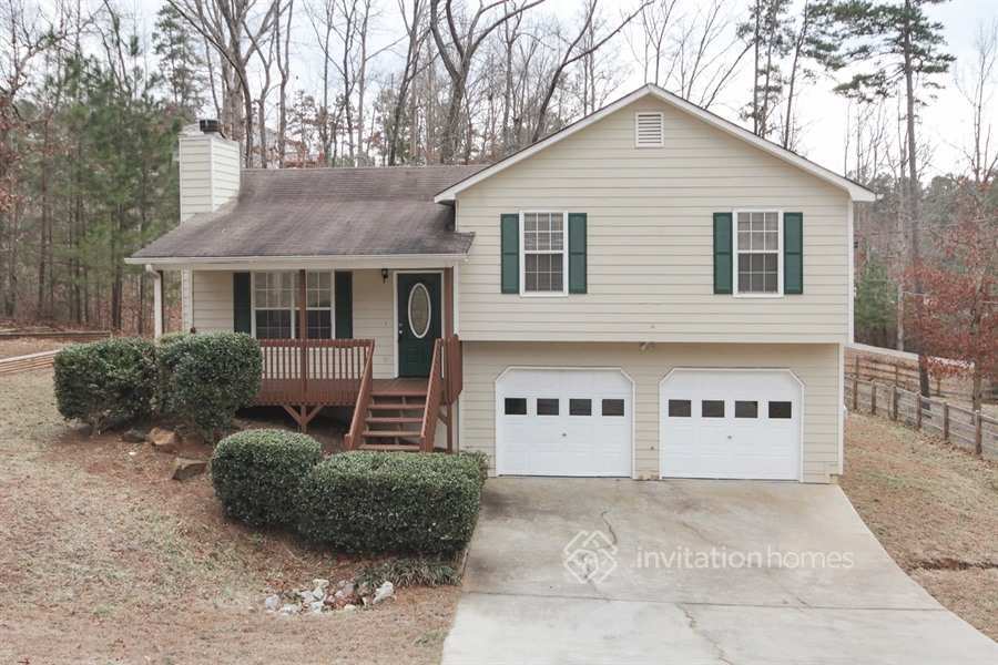 299 Cottonwood Loop in Dallas, GA - Foto de edificio