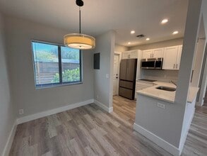 927 N L St in Lake Worth Beach, FL - Building Photo - Building Photo