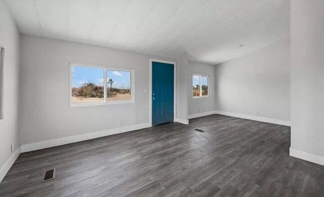 1266 Cambria Ave in Yucca Valley, CA - Building Photo - Building Photo