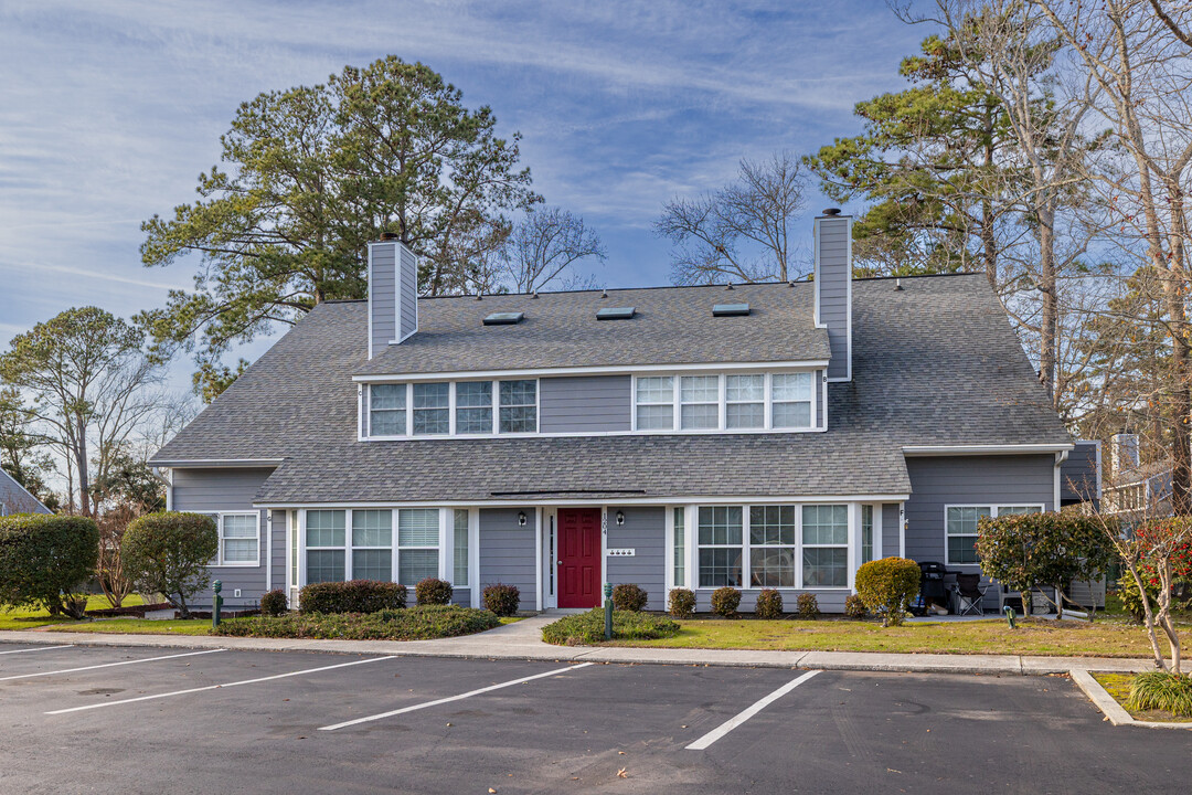 Sterling Village II in Myrtle Beach, SC - Foto de edificio