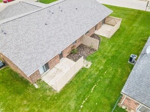3477 Redbud Dr in Troy, OH - Foto de edificio - Building Photo