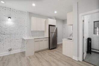1700 W Juneway Terrace in Chicago, IL - Building Photo - Building Photo