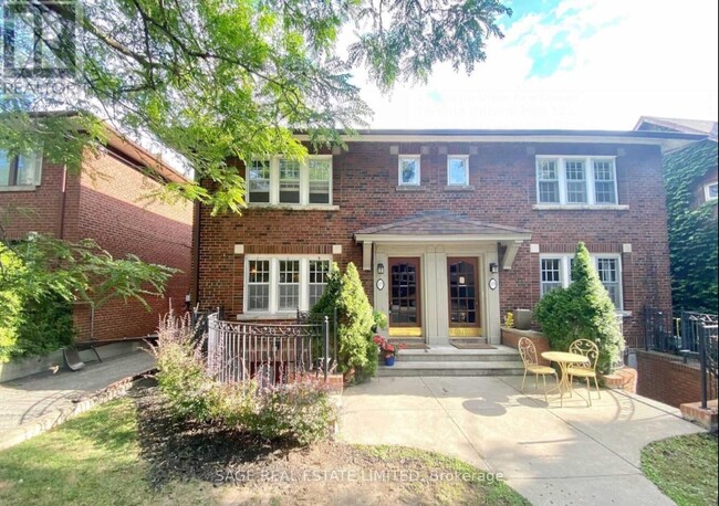 17 Castle View Ave