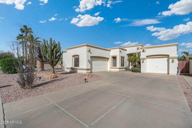 property at 1683 S Heritage Dr