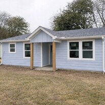 7093 Eleanor St in Tyler, TX - Building Photo