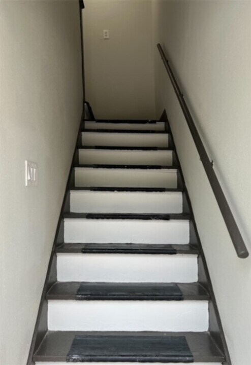 4704 Greenbriar Dr in Houston, TX - Building Photo