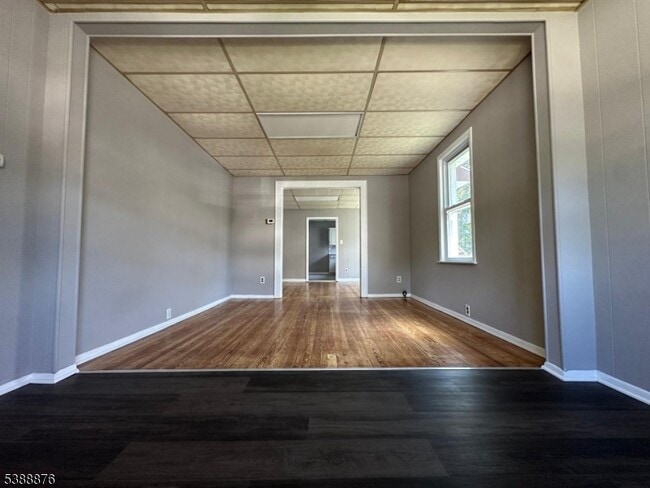 2137 Allen St in Rahway, NJ - Building Photo - Building Photo