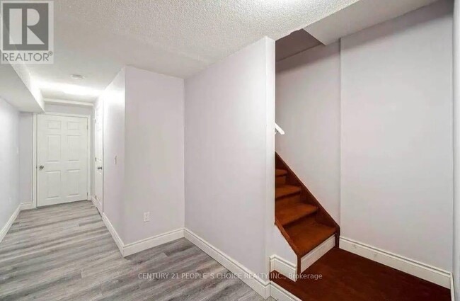 57 Aldersgate Dr in Brampton, ON - Building Photo - Building Photo