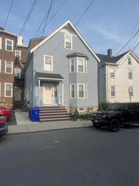 24 Shannon St in Boston, MA - Building Photo