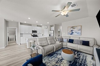 2357 Aspen Hl Dr in Heartland, TX - Building Photo - Building Photo