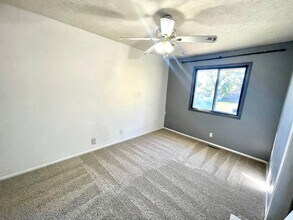 14808 Edna St in Omaha, NE - Building Photo - Building Photo