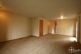 4706 NE 132nd Pl in Vancouver, WA - Building Photo - Building Photo