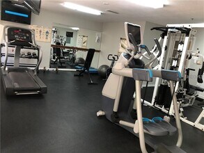 1000 W Horatio St in Tampa, FL - Building Photo - Building Photo