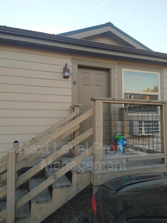 1263 2nd Ave E in Kalispell, MT - Building Photo