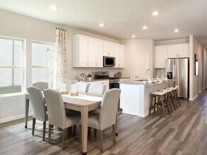 1403 Rolling Fox Dr in Heartland, TX - Building Photo - Building Photo