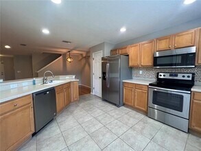 1509 Water Terrace Ln in Brandon, FL - Building Photo - Building Photo