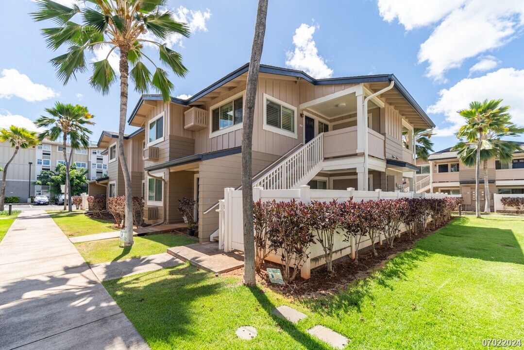 91-1031-1031 Kamaaha Ave in Kapolei, HI - Building Photo