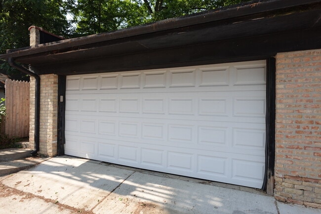 419 Greenleaf Ave in Wilmette, IL - Building Photo - Building Photo