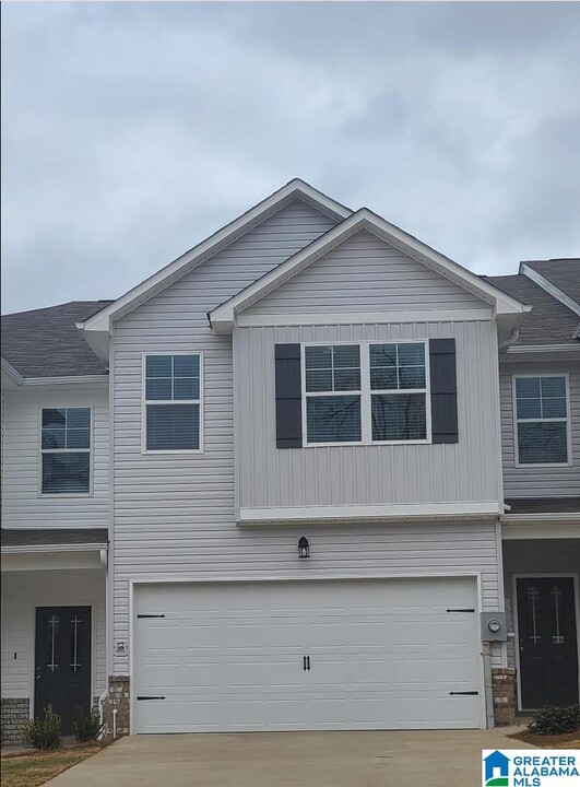 148 The Heights Dr in Calera, AL - Building Photo