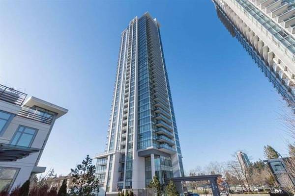 property at 4900 Lennox Ln