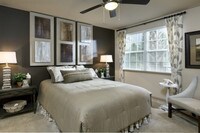 Building Photo - Camden Waterford Lakes Apartments in Orlando, Florida