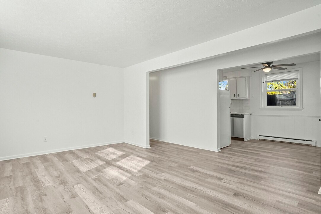 3745 Woodford Ave NW in Canton, OH - Building Photo