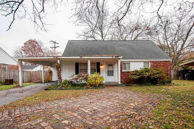 property at 3216 Haraway St