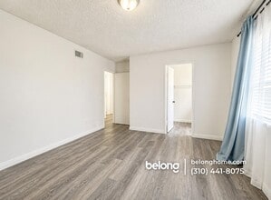 8936 Gallatin Rd in Pico Rivera, CA - Building Photo - Building Photo