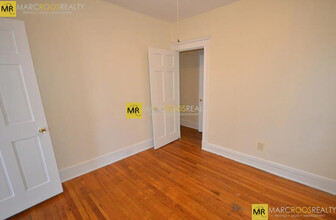 240 Kelton St, Unit 7 in Boston, MA - Building Photo - Building Photo