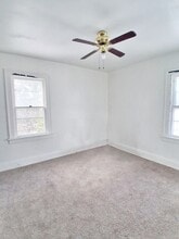 4772 E 90th St in Garfield Heights, OH - Foto de edificio - Building Photo