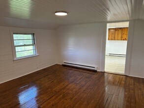 14947 Spotswood Trail-Unit -A in Ruckersville, VA - Building Photo - Building Photo