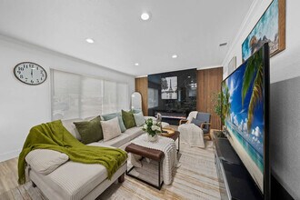 606 S Sunshine Ave in El Cajon, CA - Building Photo - Building Photo