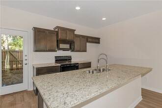 601 W 24th St, Unit 1 in Bryan, TX - Building Photo - Building Photo