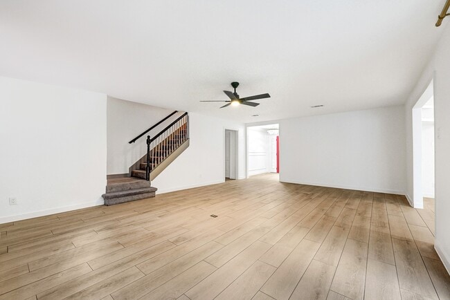 property at 725 Talmalge Hall Dr