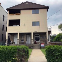 301 1/2 S Winebiddle St, Apt 5 in Pittsburgh, PA - Building Photo